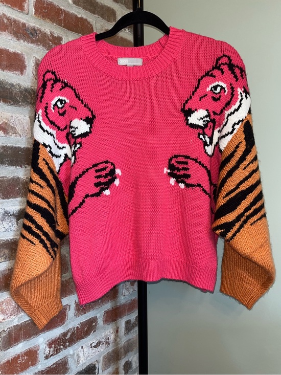 ASOS Sweaters - ASOS pink knit sweater features playful pink and orange tiger | size 4